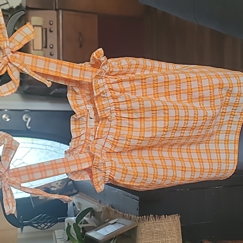 Cute tie at shoulder summer top